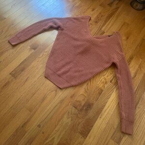 Women’s V-Shaped Sweater Top - Small - Dark Blush